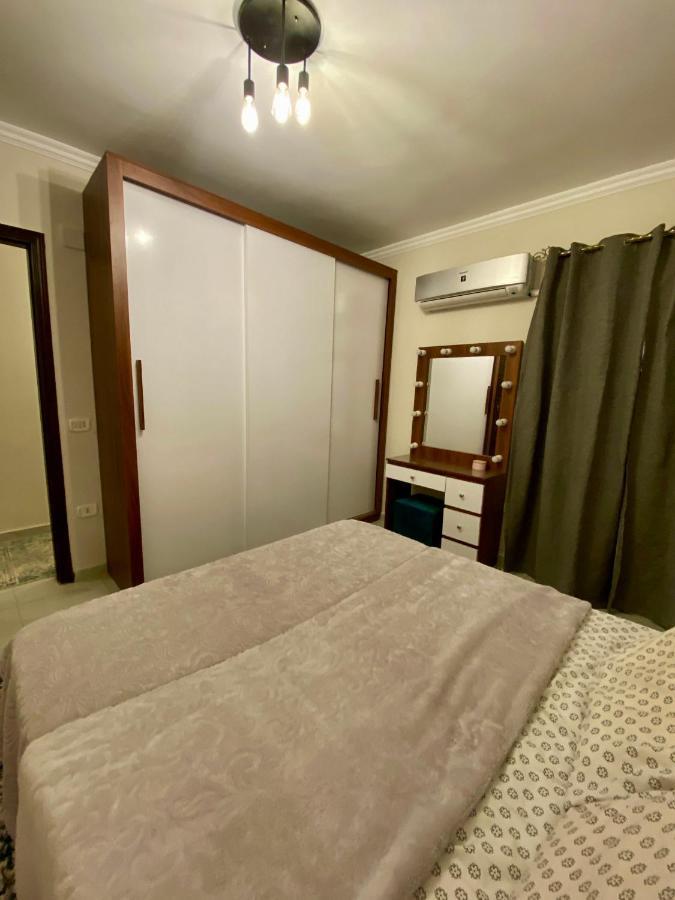 Cozy 2Br Apartment In Maadi 카이로 외부 사진